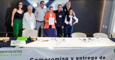 Reunión de partidos políticos con ambientalistas en Querétaro