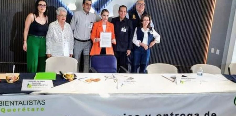 Reunión de partidos políticos con ambientalistas en Querétaro